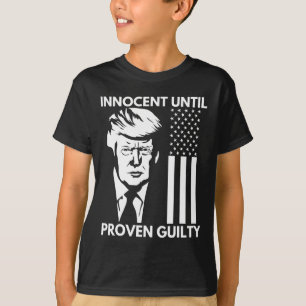 Bis Trump Mugshot 2024 US-amerikanische Flagge als T-Shirt
