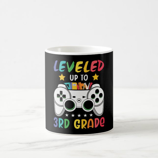 Bis zu 3. Stufe nach SchulvideoGamer Kaffeetasse (Mittel)
