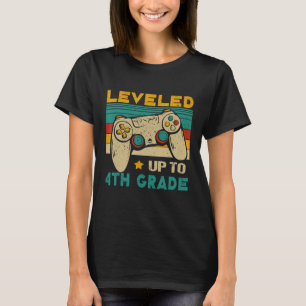 Bis zum 4. Klasse des Gamers zurück in die Schule T-Shirt