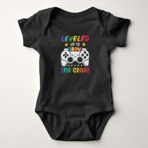 Bis zur zweiten Stufe des Video-Gamers Baby Strampler