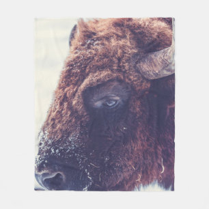 BISON IM WINTER FLEECEDECKE