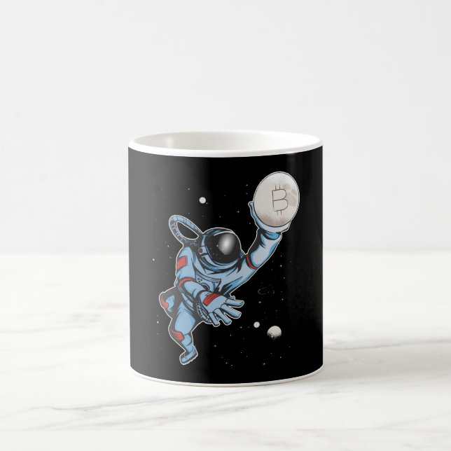 Bitcoin zum Mondastronauten Kaffeetasse (Mittel)