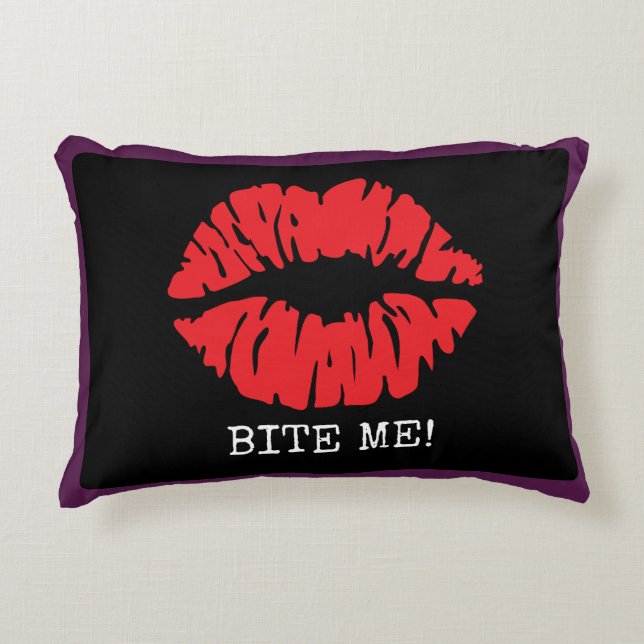 Bite me Accent Pillow Dekokissen (Vorderseite)