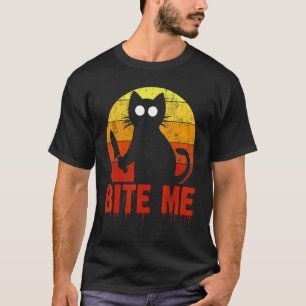 Bite Me Cat Gory Horror Szene Spooky Catty T-Shirt