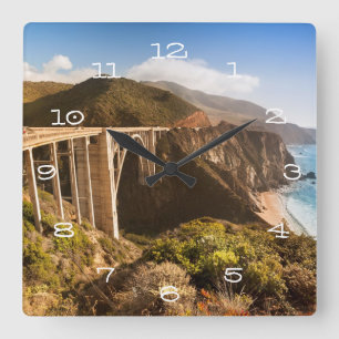 Bixby Bridge, Big Sur, Kalifornien, USA Quadratische Wanduhr