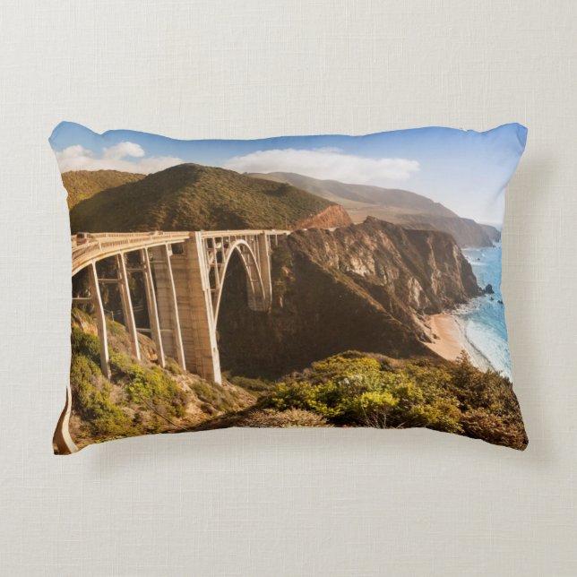 Bixby Brücke, großes Sur, Kalifornien, USA Zierkissen (Vorderseite)