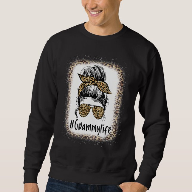 Blached Grammy Life Messy Hair Bun Leopard Mutter Sweatshirt (Vorderseite)