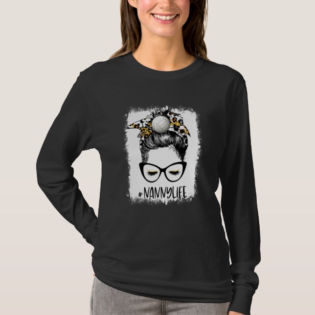 Blached Volleyball Nanny Life Leopard Messy Bun G T-Shirt (Vorderseite)