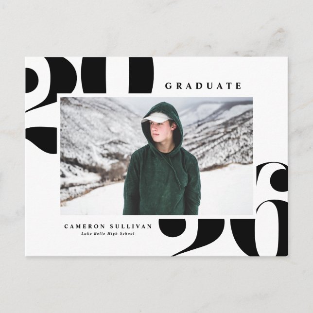 Black 2025 Fett Typografy Foto Abschluss Einladungspostkarte (Vorderseite)