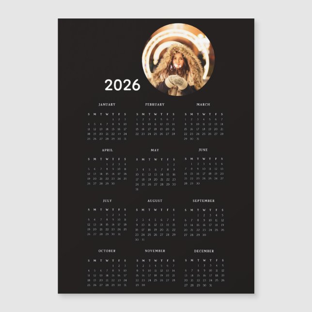 Black 2026 Calendar Round Photo Magnet Card (Vorderseite)
