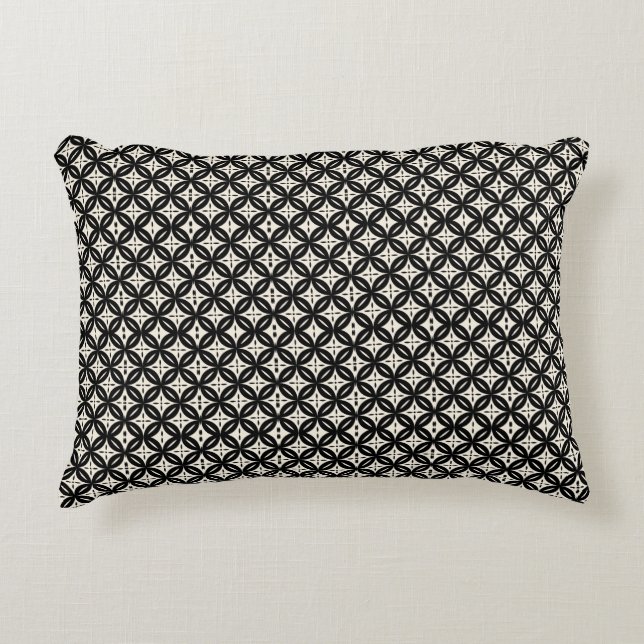 Black and Beige Accent Pillow Dekokissen (Vorderseite)