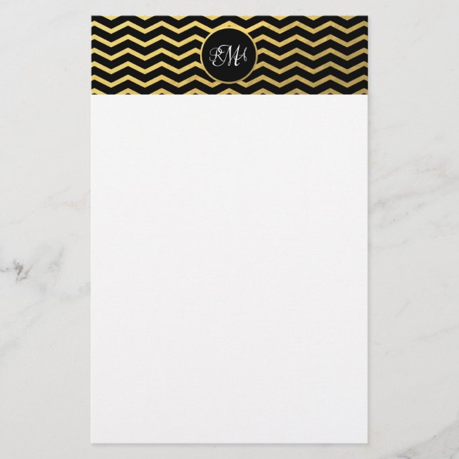 Black and Gold Chevron Pattern Triple Monogrammed Briefpapier (Vorderseite)