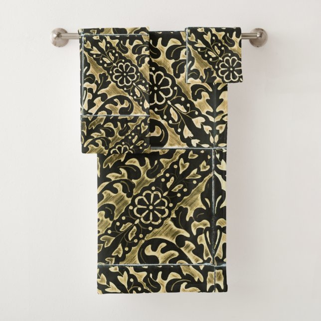 Black and Gold Damask Badhandtuch Set (Insitu)