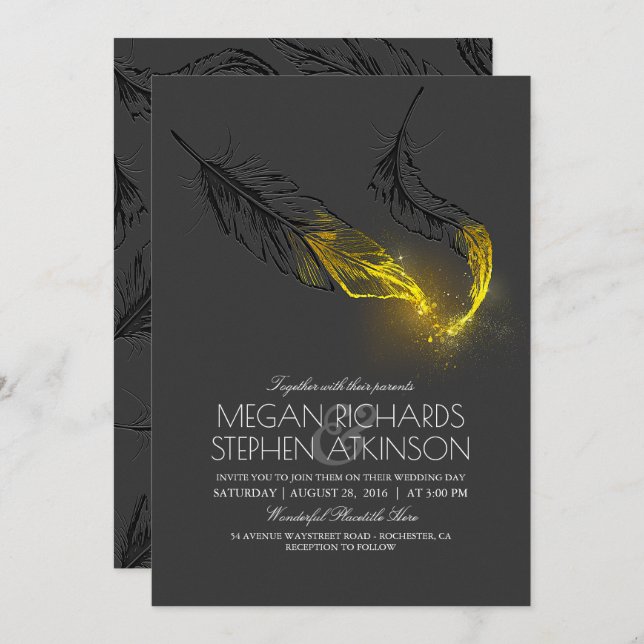 Black and Gold Feathers Chic Elegante Hochzeit im  Einladung (Vorne/Hinten)