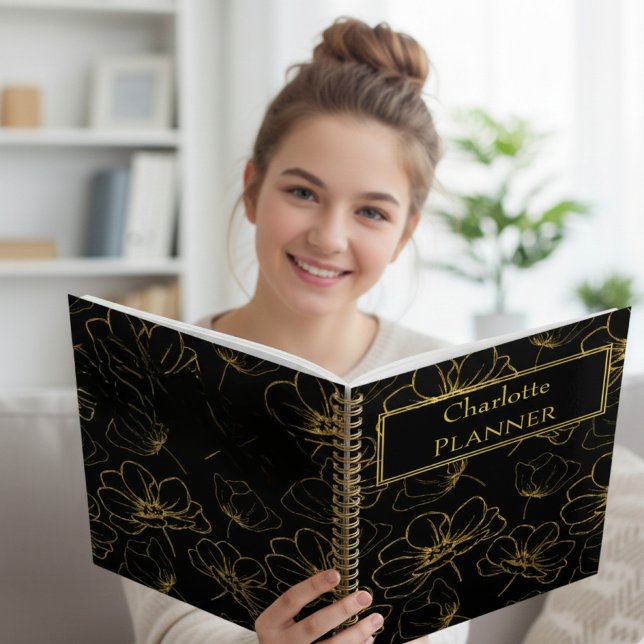 Black and Gold Floral Name Planer (Von Creator hochgeladen)
