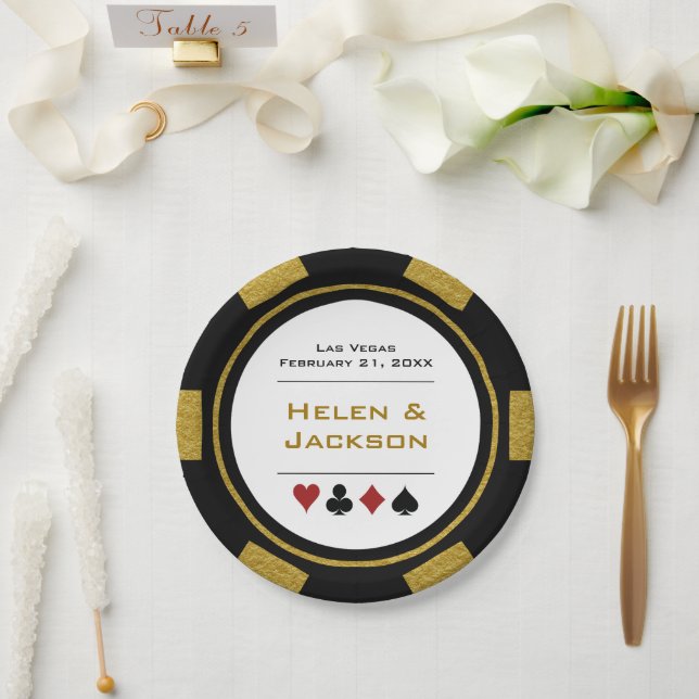 Black and Gold Poker Chip Las Vegas Wedding Pappteller (Hochzeit)