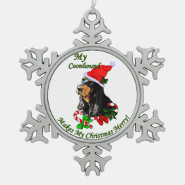 Black and Tan Coonhound Weihnachten Schneeflocken Zinn-Ornament