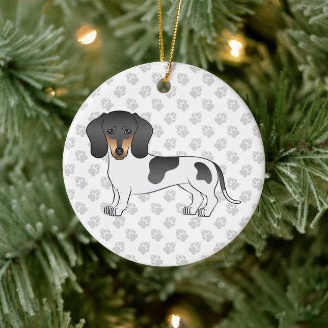 Black and Tan Piebald Kurz Hair Dackel & Text Keramik Ornament (Baum)