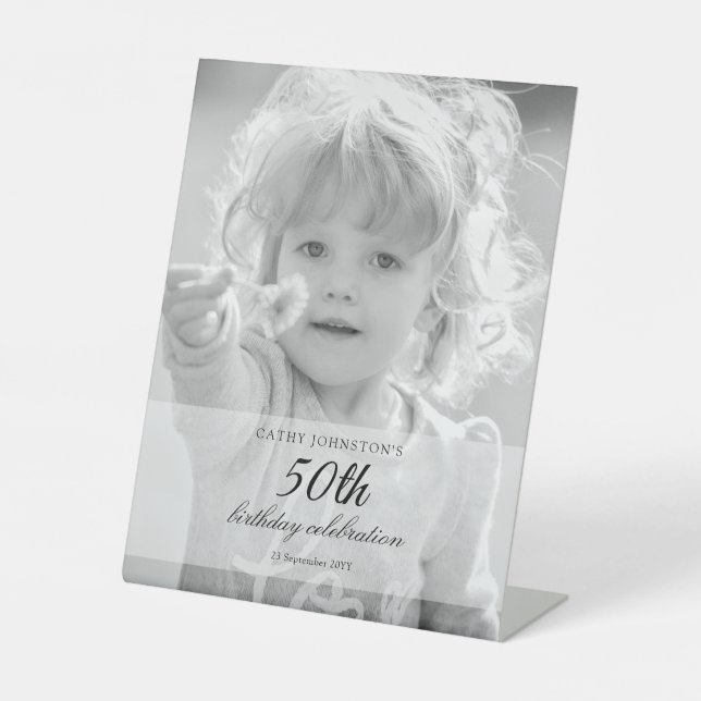 Black and White 50th Birthday Tabletop Sockelschild (Vorderseite)