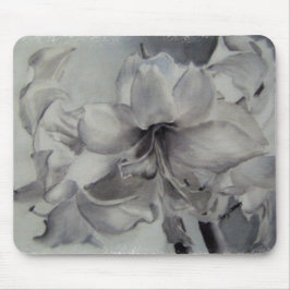 BLACK AND WHITE AMARYLLIS MOUSEPAD