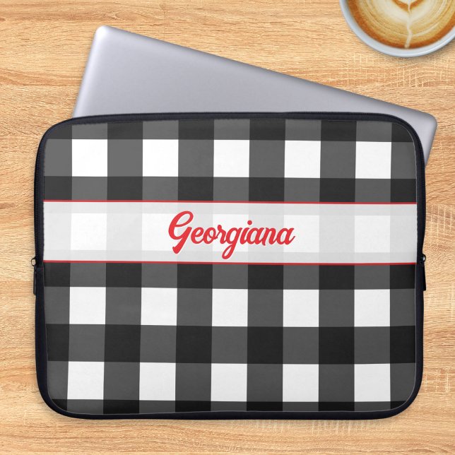 Black and White Buffalo Plaid Personalized Laptopschutzhülle (A black and white buffalo check laptop cover, with personalized name in red script typography)