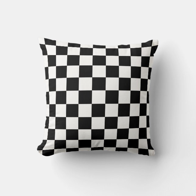 Black and White Checkered Cushion Pillow Kissen (Vorderseite)