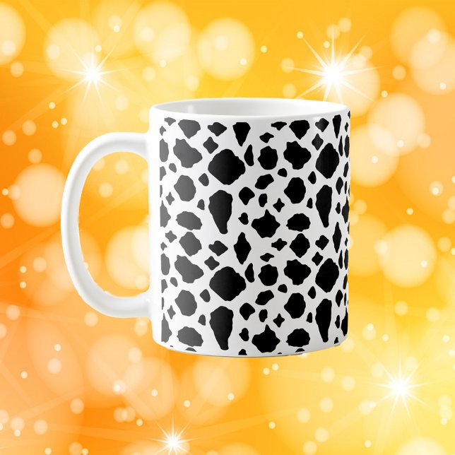 Black and White Cow Print Pattern Farmhouse  Kaffeetasse (A mug with a black and white cow pattern)