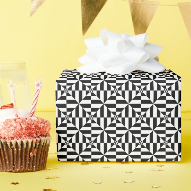 Black and white geometrical pattern geschenkpapier (Geburtstagsparty)