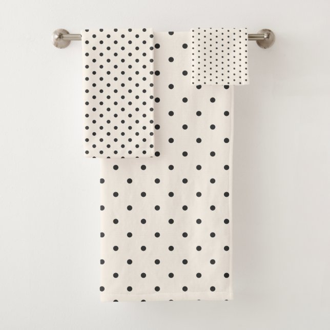 Black and White Ivory Polka Dot Pattern Retro  Badhandtuch Set (Insitu)