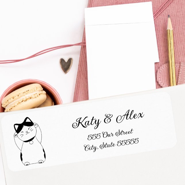 Black and White Lucky Cat Maneki Neko Illustration (Von Creator hochgeladen)