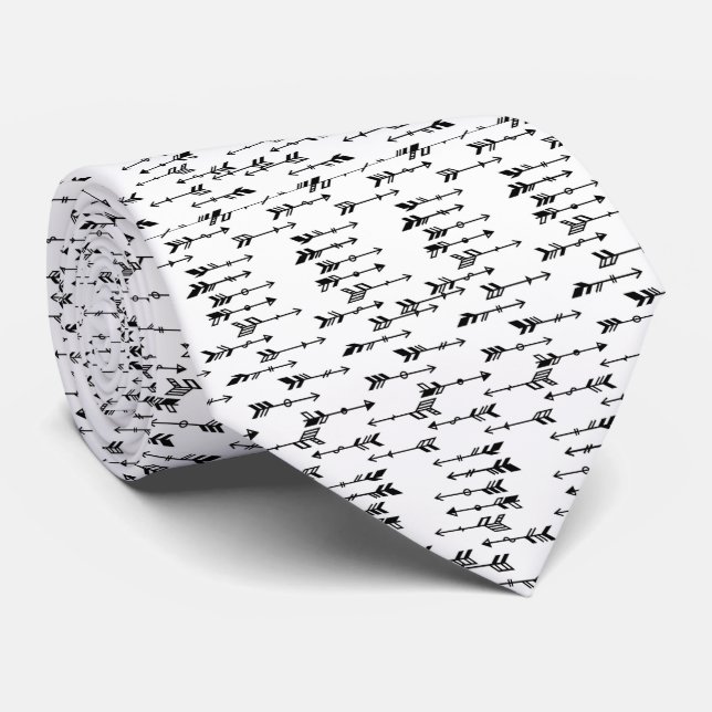 Black and white minimalist boho arrow pattern krawatte (Gerollt)
