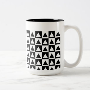 Black and White Triangle getric shape pattern Zweifarbige Tasse