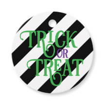 Black ang White Striped Trick oder Treat Gevor Tag