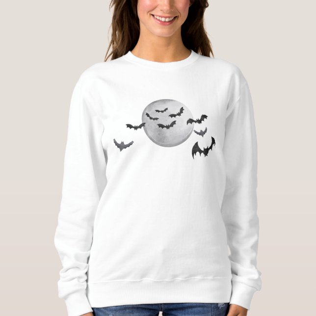 Black Bat and Moon Black and White Halloween Sweatshirt (Vorderseite)