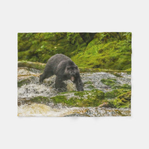 Black Bear Fishing   Qua Creek British Columbia Fleecedecke