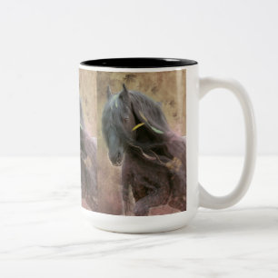 Black Beauty Friesian Horse - Tasse, Cup, Beverage Zweifarbige Tasse
