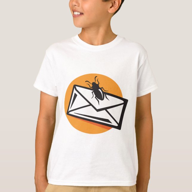 Black Beetle Insect on Envelope T-Shirt (Vorderseite)