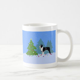 Black Boston Terrier im Weihnachtswald Tasse