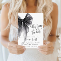 Black Bow Coquette Sie knüpft den Knoten Brautpart