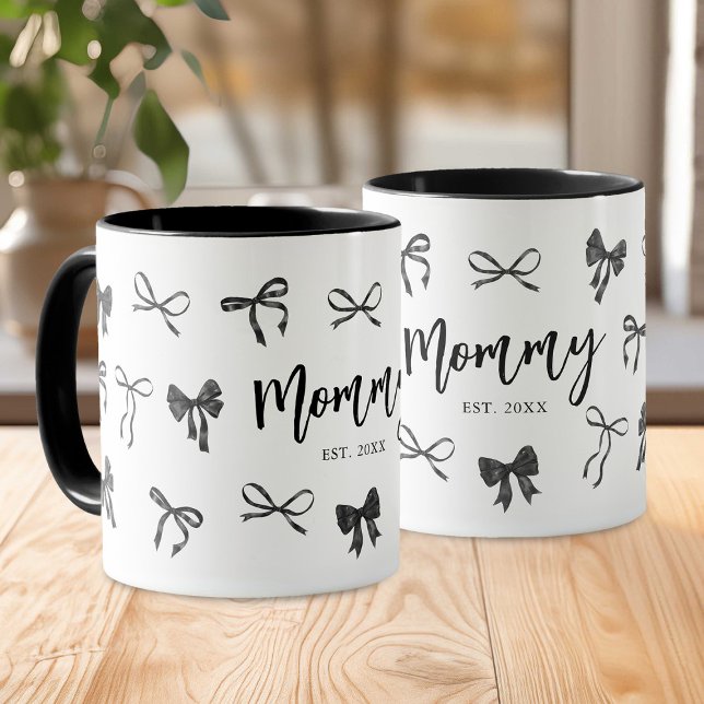 Black Bow Mommy Jahr etabliert Tasse (Von Creator hochgeladen)