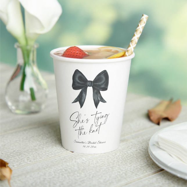Black Bow Sie bindet das Brautparty am Knoten Pappbecher (In Situ)