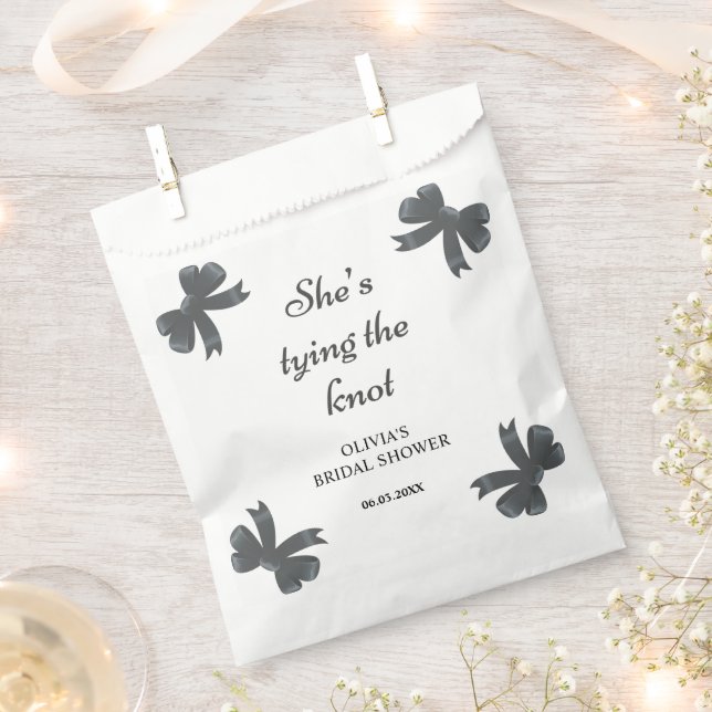 Black Bow Sie bindet das Brautparty des Knotens Geschenktütchen (Ausgeschnitten)
