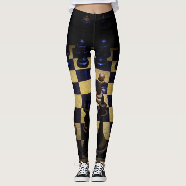 Black Brown and Blue Schach Game Leggings (Vorderseite)