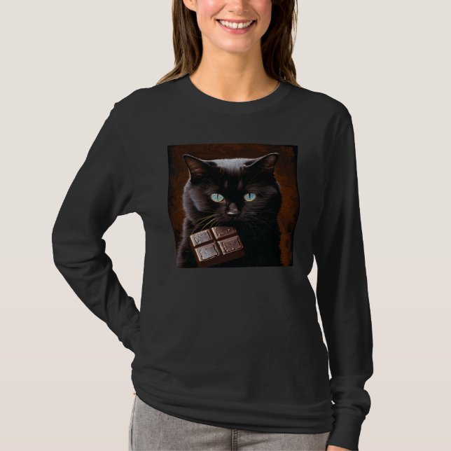 Black Cat Biting Chocolate T-Shirt (Vorderseite)