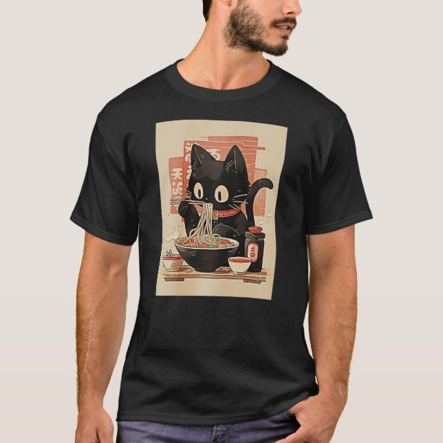 Black Cat Eating Ramen Noodles Tee (Vorderseite)