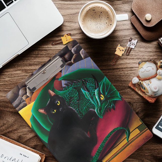 Black Cat Green Dragon Klemmbrett (Von Creator hochgeladen)