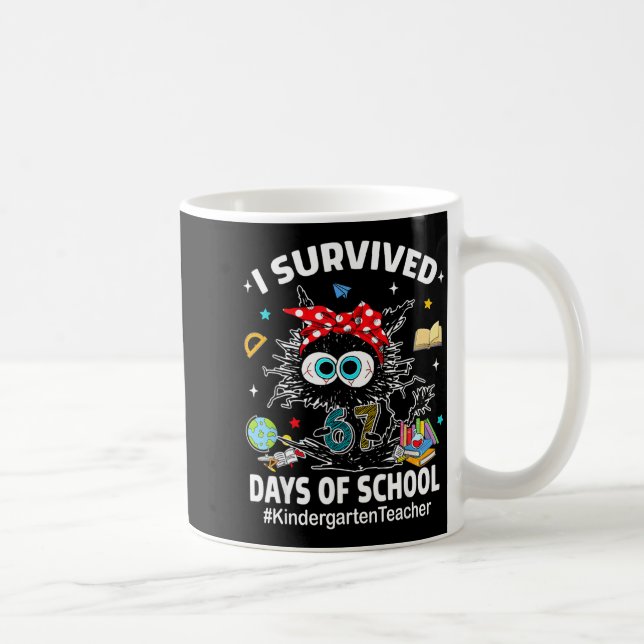 Black Cat I Survived 67 Days Of School Kindergarte Kaffeetasse (Rechts)