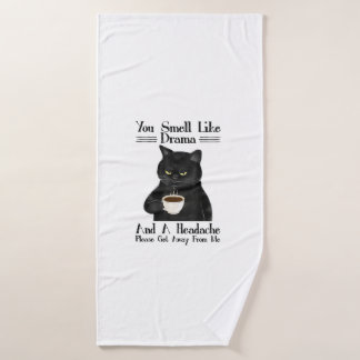 Black Cat-Kaffee riecht man wie Drama und ein Head Badehandtuch