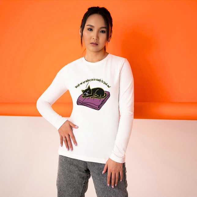 Black Cat Nap Time T-Shirt (Von Creator hochgeladen)