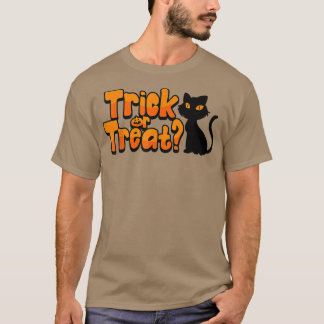 Black Cat Yellow Eyes Trick Or Treat Halloween T-Shirt
